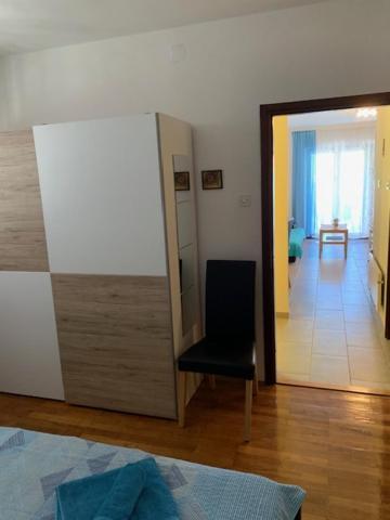 Apartments Toni-Malinska Ngoại thất bức ảnh