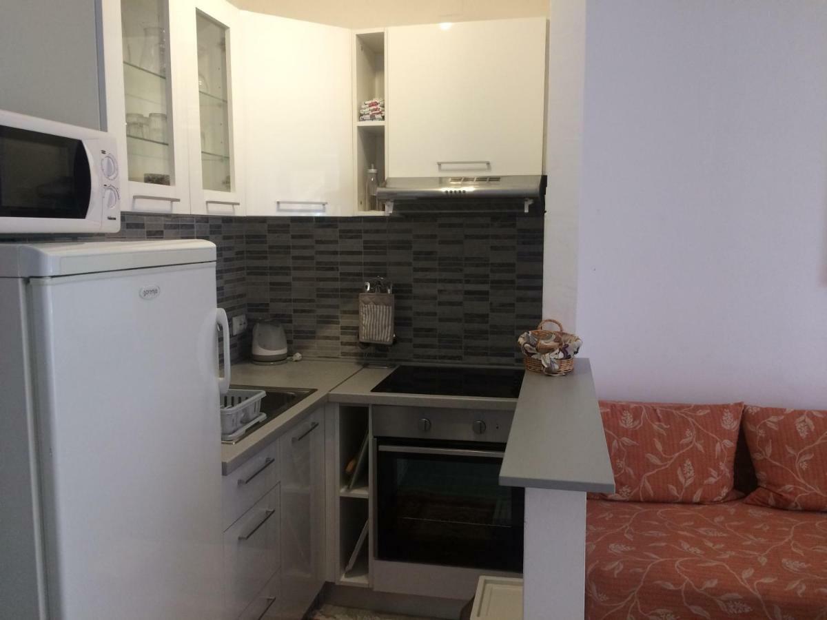 Apartments Toni-Malinska Ngoại thất bức ảnh